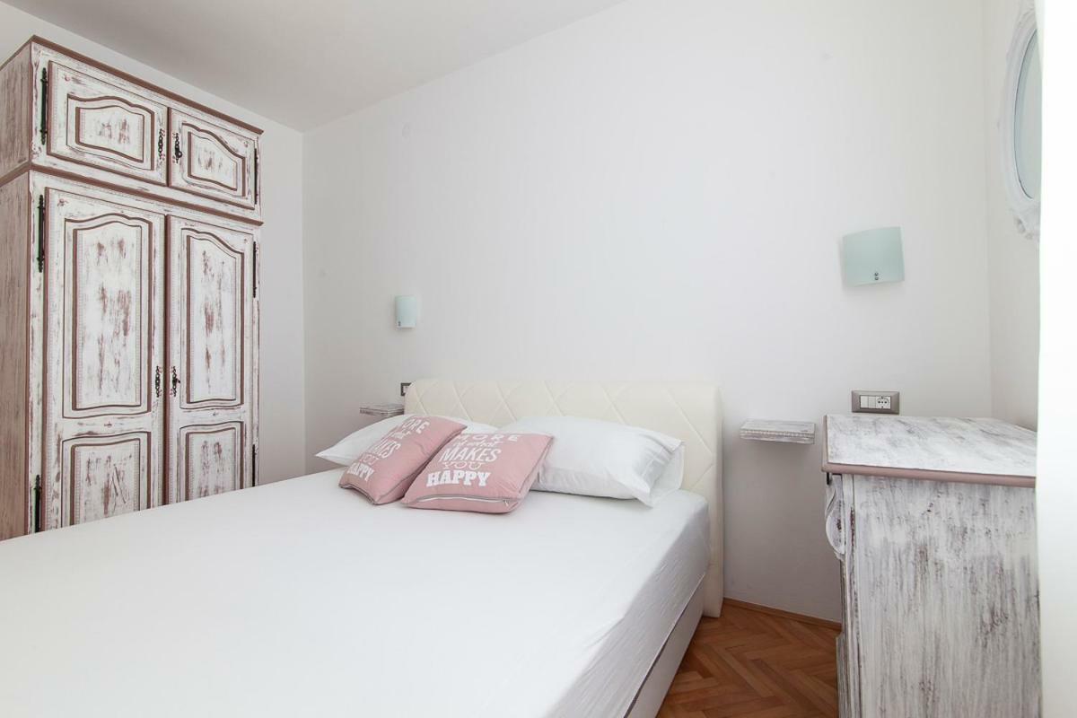 Apartman Svemir Primosten